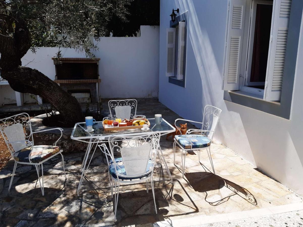 Dapia Holiday Home Spétses Eksteriør billede